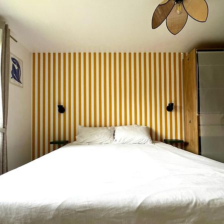 Chambre Dans Maison Meuliere Avec Jardin Chelles  Buitenkant foto